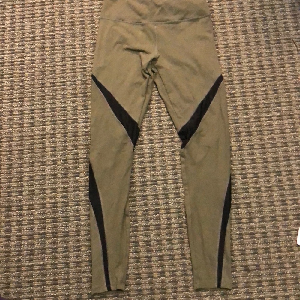 F21 mesh army green leggings